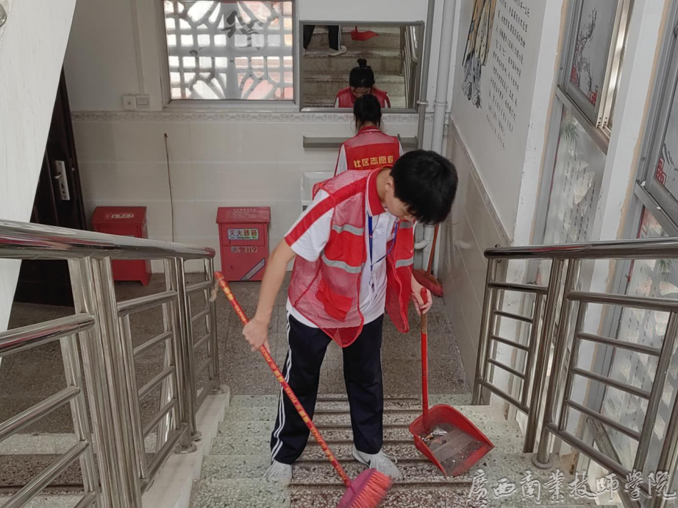 活动现场4.png